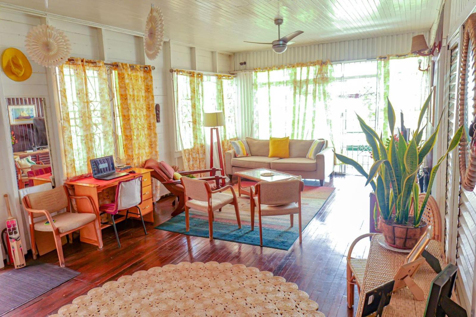 Smith'S Homestay Джорджтаун Екстериор снимка